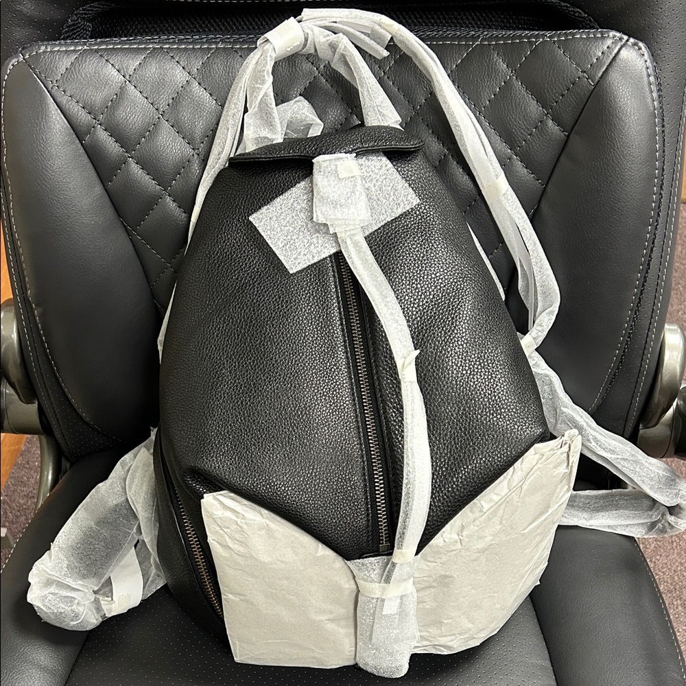 Rebecca Minkoff womens Julian Backpack Backback, Black/Black Shellac - Jumbo